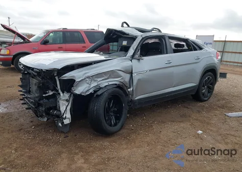 2021 Volkswagen Atlas Cross Sport 2.0T Se W/Technology z USA, uszkodzony, nr VIN 1V2KC2CA4MC239473